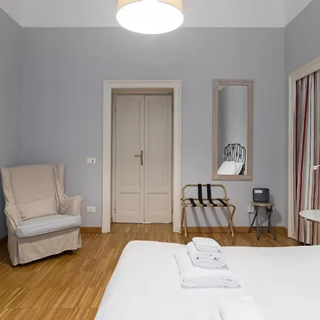 Italianway Comfort - Rosmini 13 D 아파트