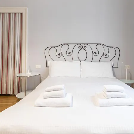Italianway Comfort - Rosmini 13 D * 밀라노